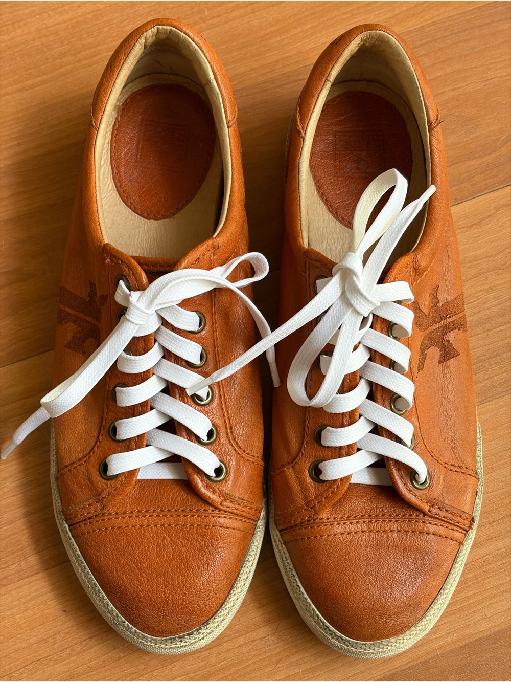 Frye Women’s Leather Orange Kira Low Top Sneakers Size 9